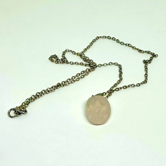 Handmade Pink Quartz Gemstone Necklace! New in Box! - Picture 2 of 5